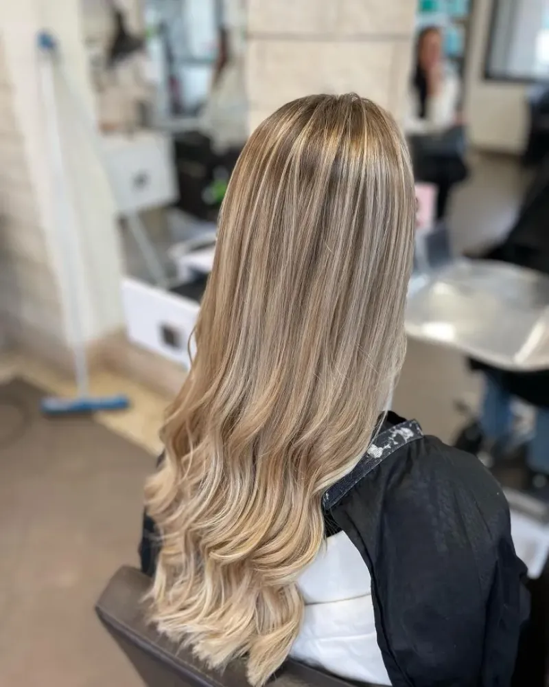 balayage cheveux à Saint-Priest